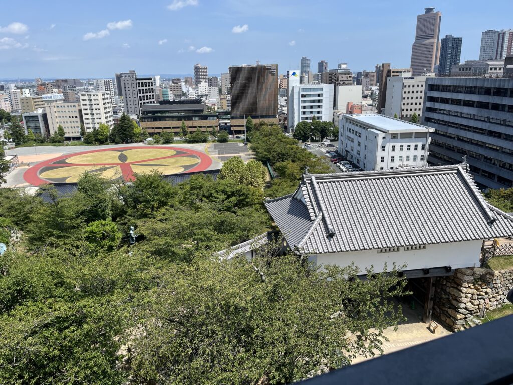 【続名城100選】浜松城の駐車場情報とスタンプ設置場所を徹底解説！